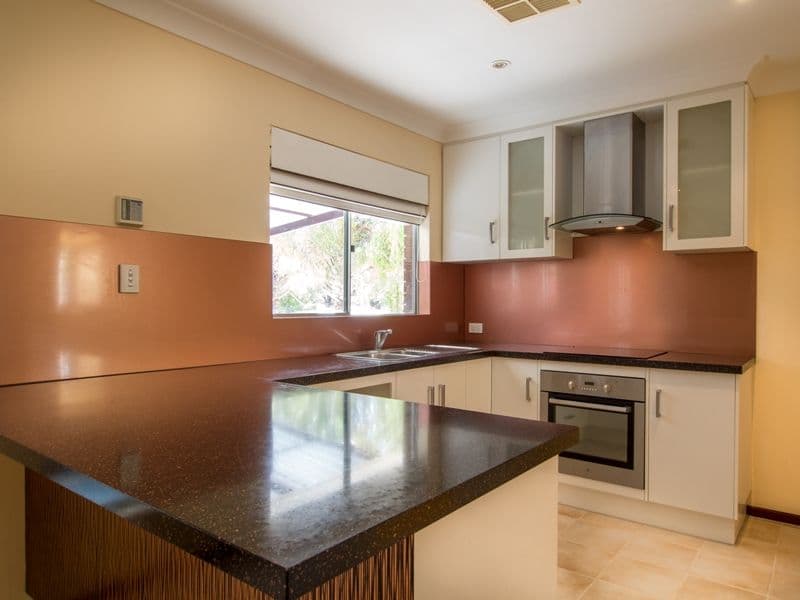 20 Huxley Court, Camillo WA 6111, Camillo - Thumbnail 2