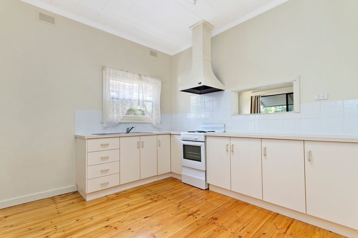 30 Leron Avenue, Enfield SA 5085, Enfield - Thumbnail 5