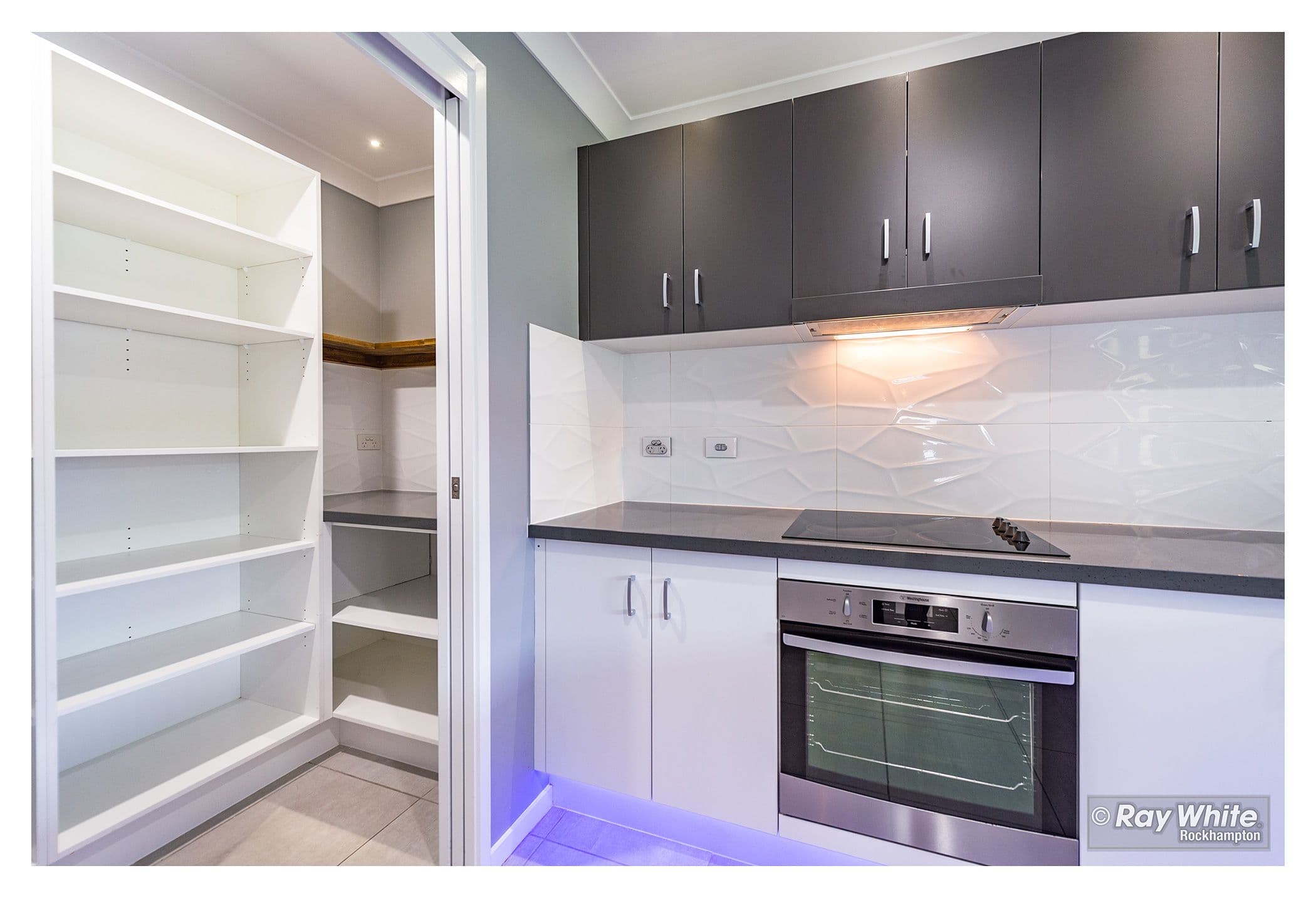 12 Maple Street, Norman Gardens QLD 4701, Norman Gardens - Thumbnail 7