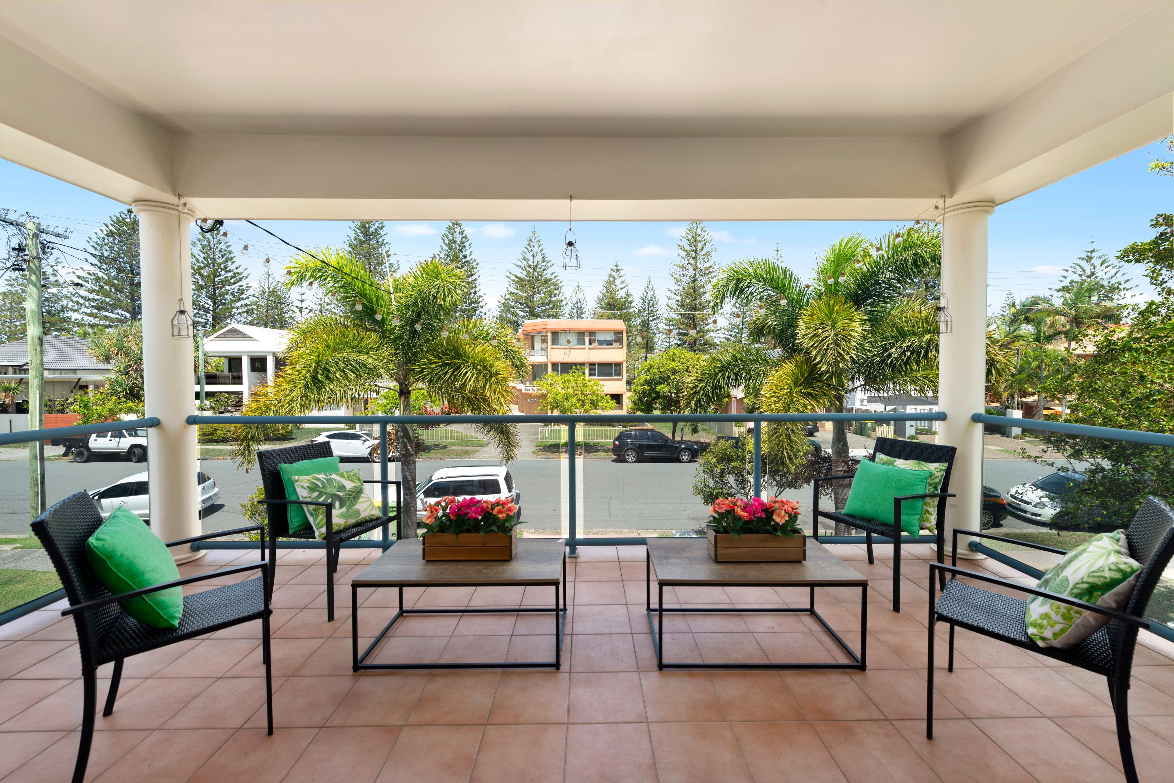 27 Ventura Road, Mermaid Beach QLD 4218, Mermaid Beach - Thumbnail 2