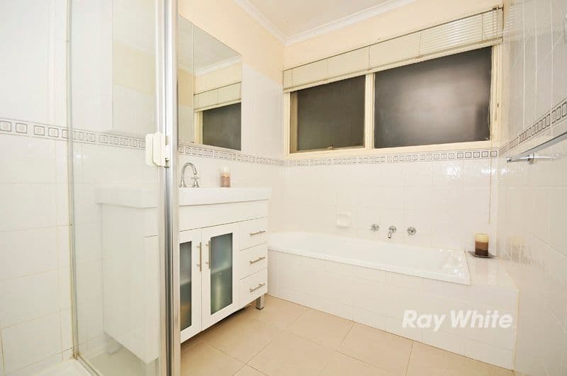 12 Suffern Avenue, BAYSWATER VIC 3153, Bayswater - Thumbnail 5