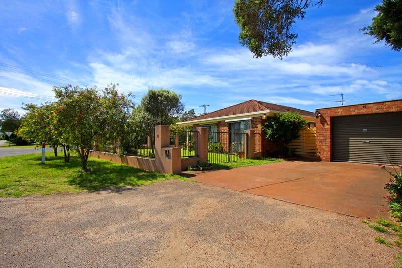 17 Richardson Street, Rye VIC 3941, Rye - Thumbnail 3