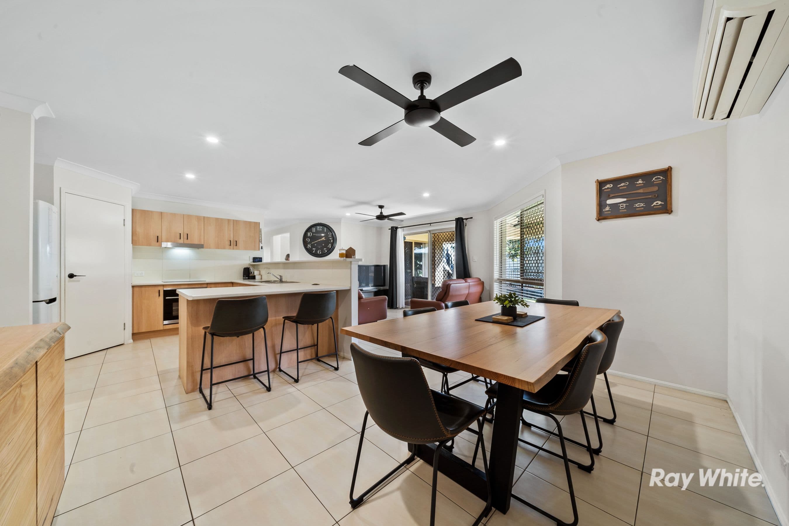 41 Barcombe Drive, Berrinba QLD 4117, Berrinba - Thumbnail 3