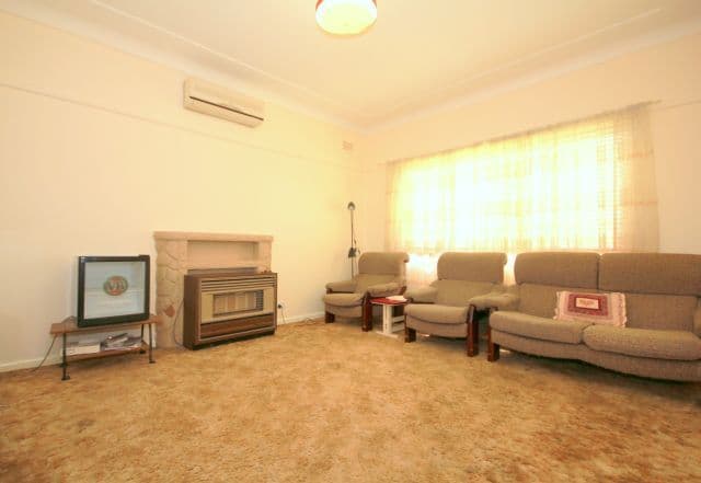 527 Hume Highway, YAGOONA NSW 2199, Yagoona - Thumbnail 2