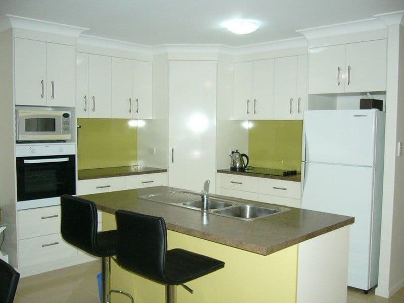 39 Tamarind Avenue, NORMAN GARDENS QLD 4701, Norman Gardens - Thumbnail 3