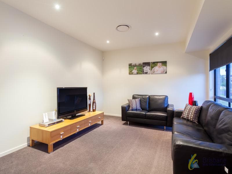 61 Sinnamon Road,  Sinnamon Park, Sinnamon Park - Thumbnail 6