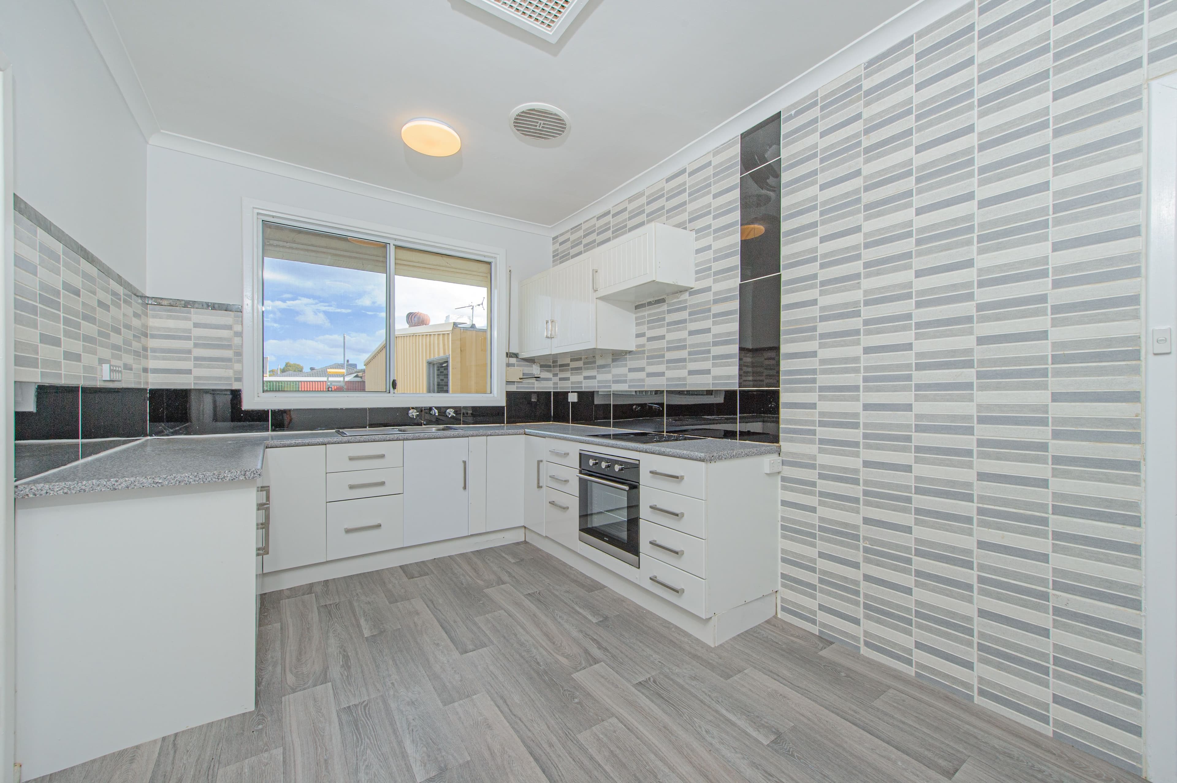 12 Bowman Street, Bullsbrook WA 6084, Bullsbrook - Thumbnail 2