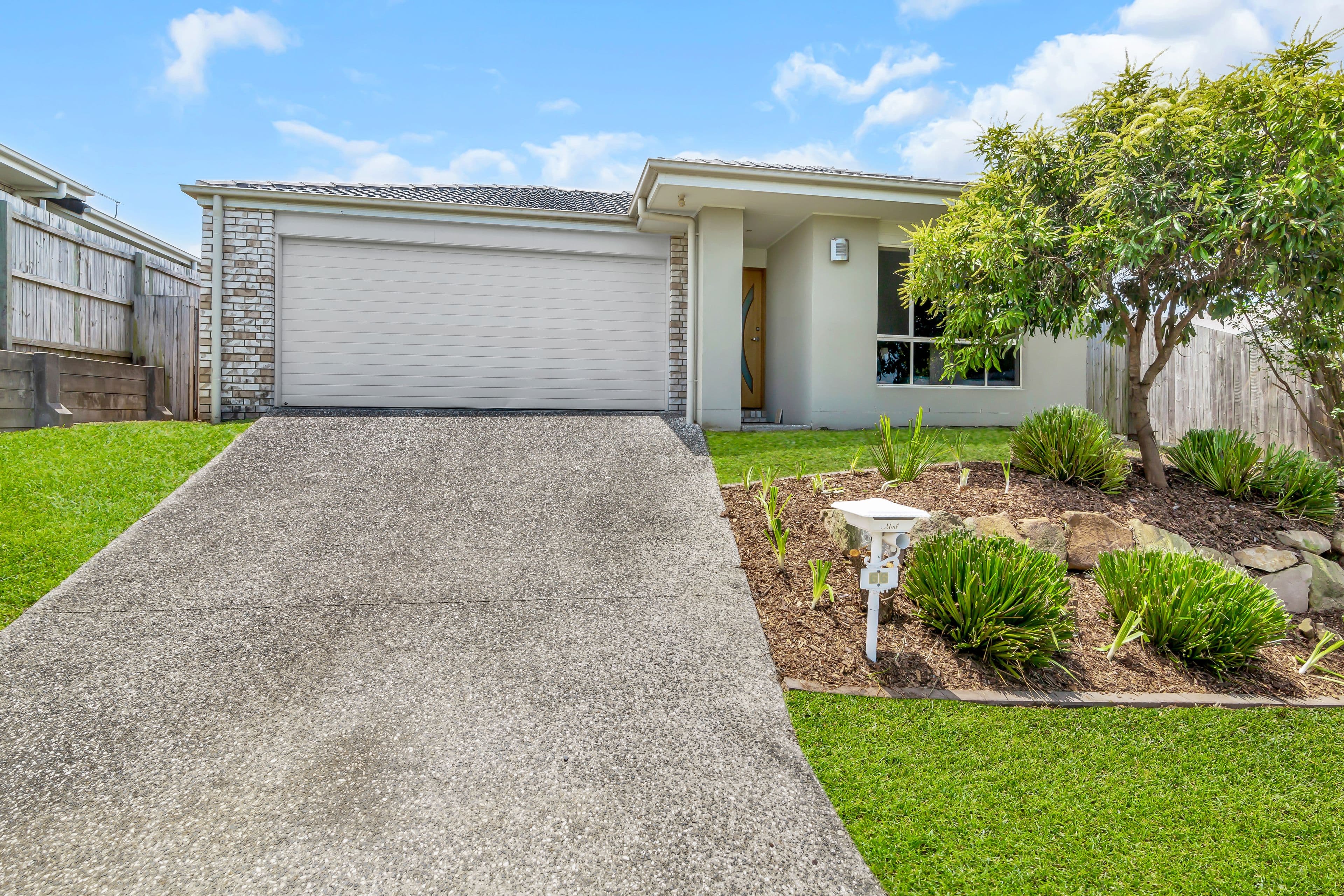 66 Damian Leeding Way, Upper Coomera QLD 4209, Upper Coomera - Thumbnail 2