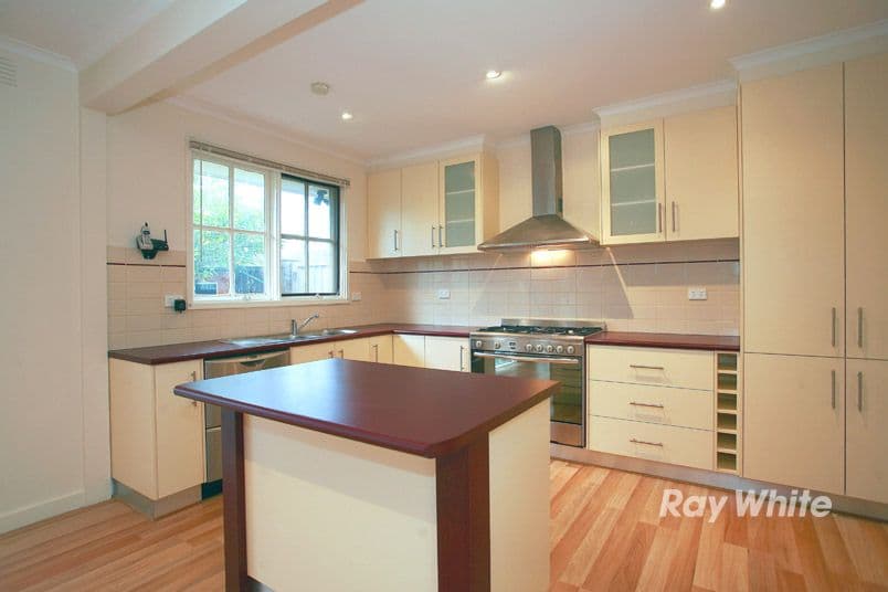 14 Flowervale Road, NOBLE PARK VIC 3174, Noble Park - Thumbnail 6