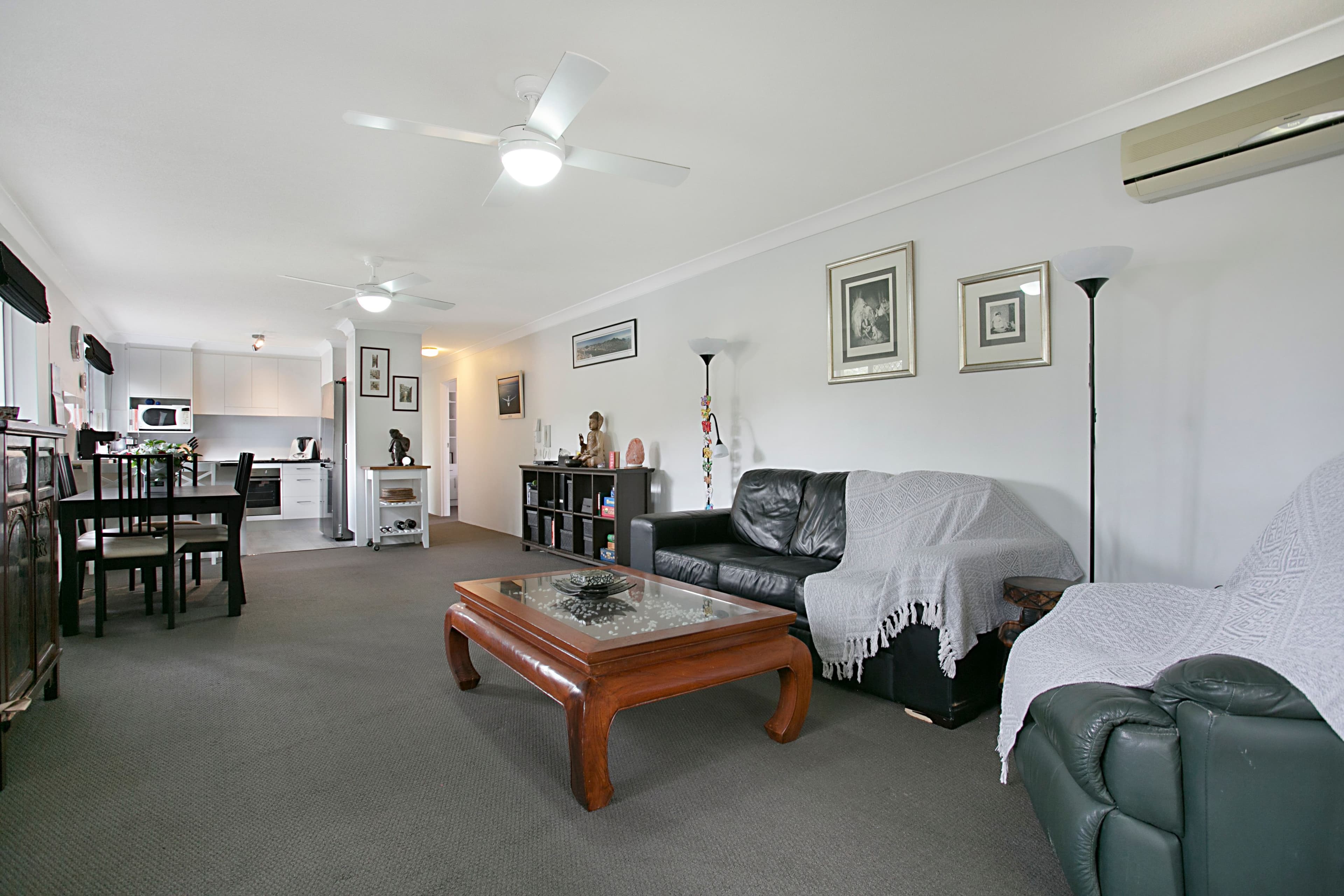 29 West Burleigh Road, Burleigh Heads QLD 4220, Burleigh Heads - Thumbnail 3