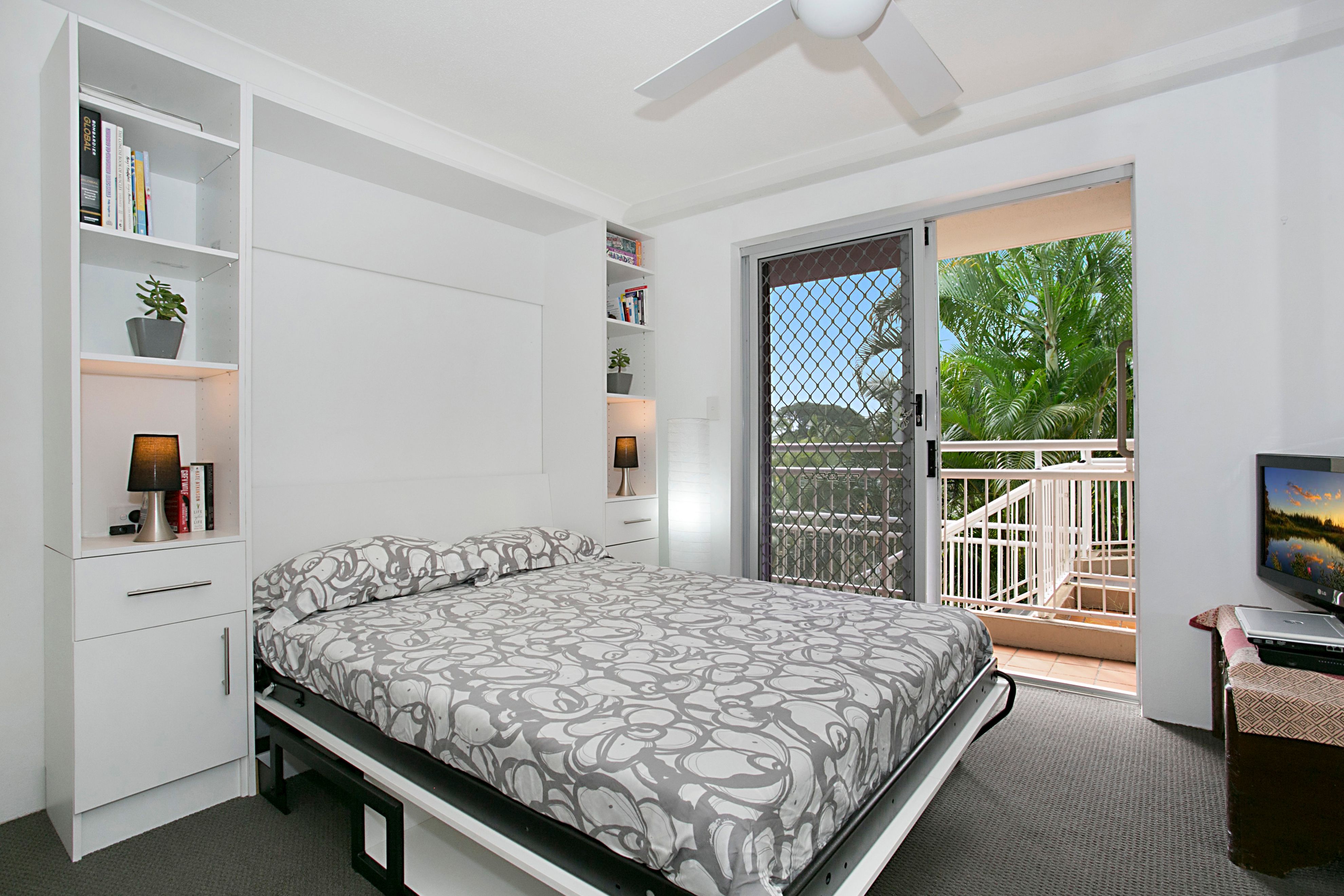 29 West Burleigh Road, Burleigh Heads QLD 4220, Burleigh Heads - Thumbnail 6