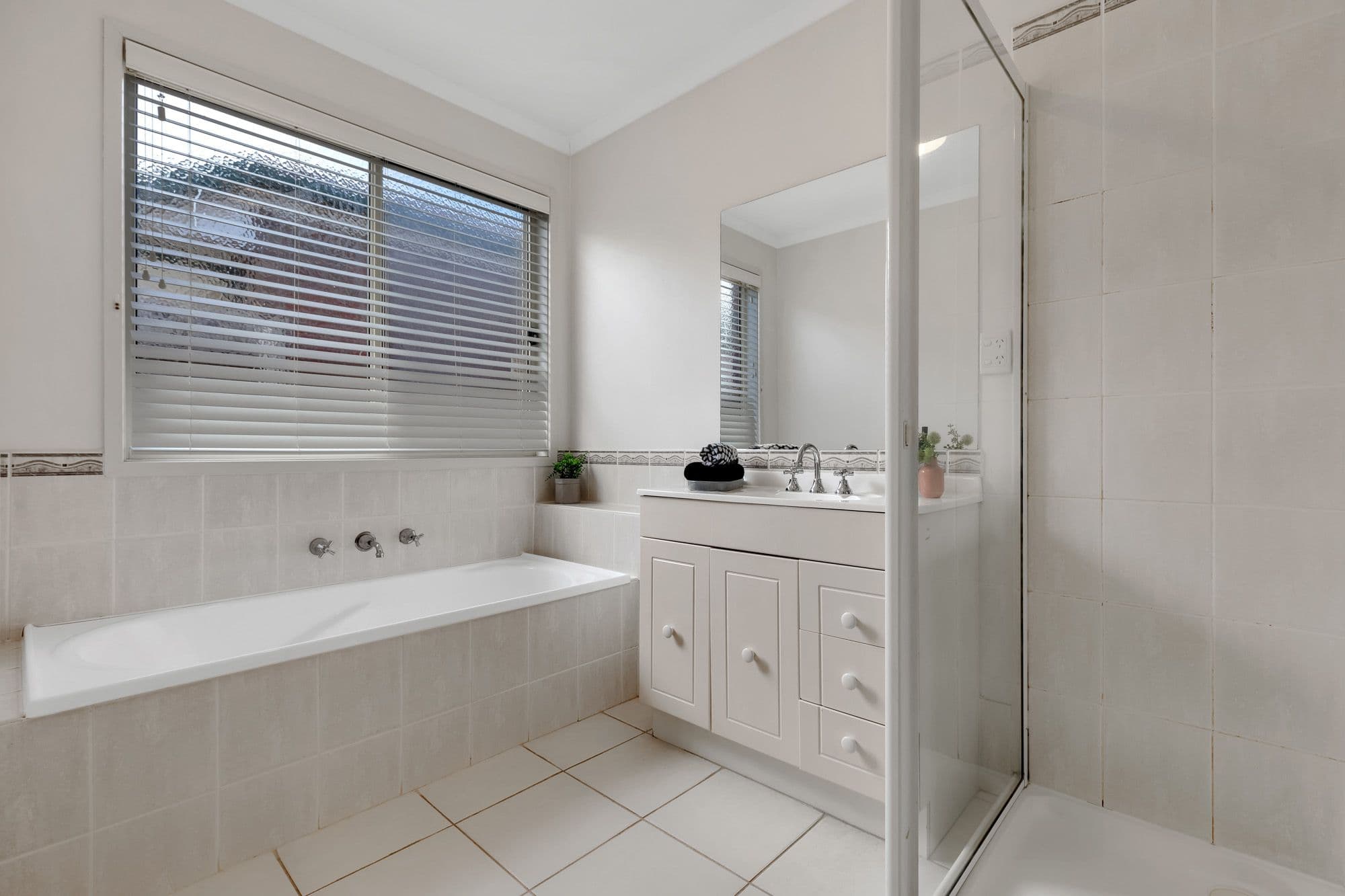111 Bridgewater Way, Truganina VIC 3029, Truganina - Thumbnail 4