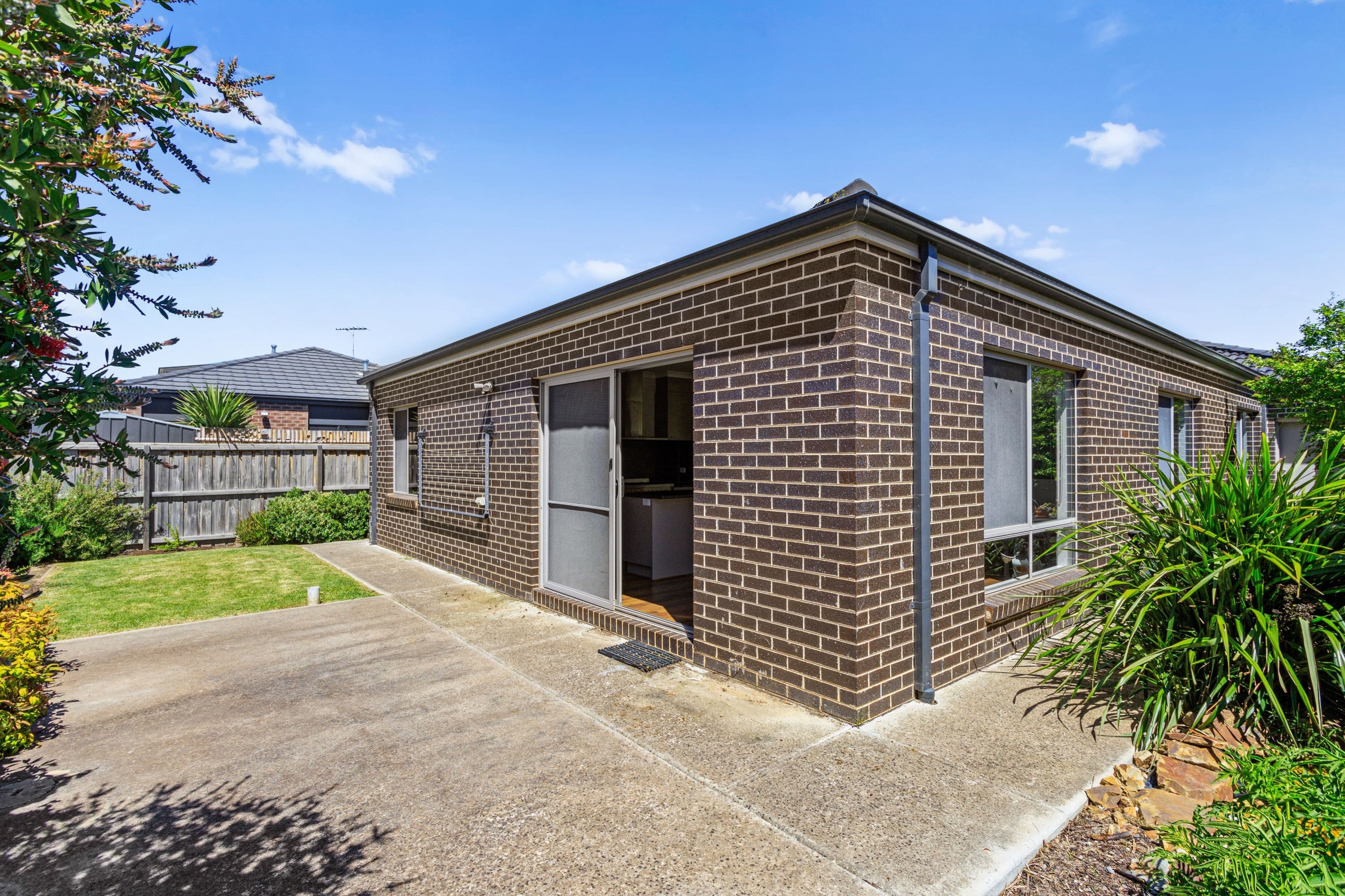 11 Burrell Way, Mernda VIC 3754, Mernda - Thumbnail 6