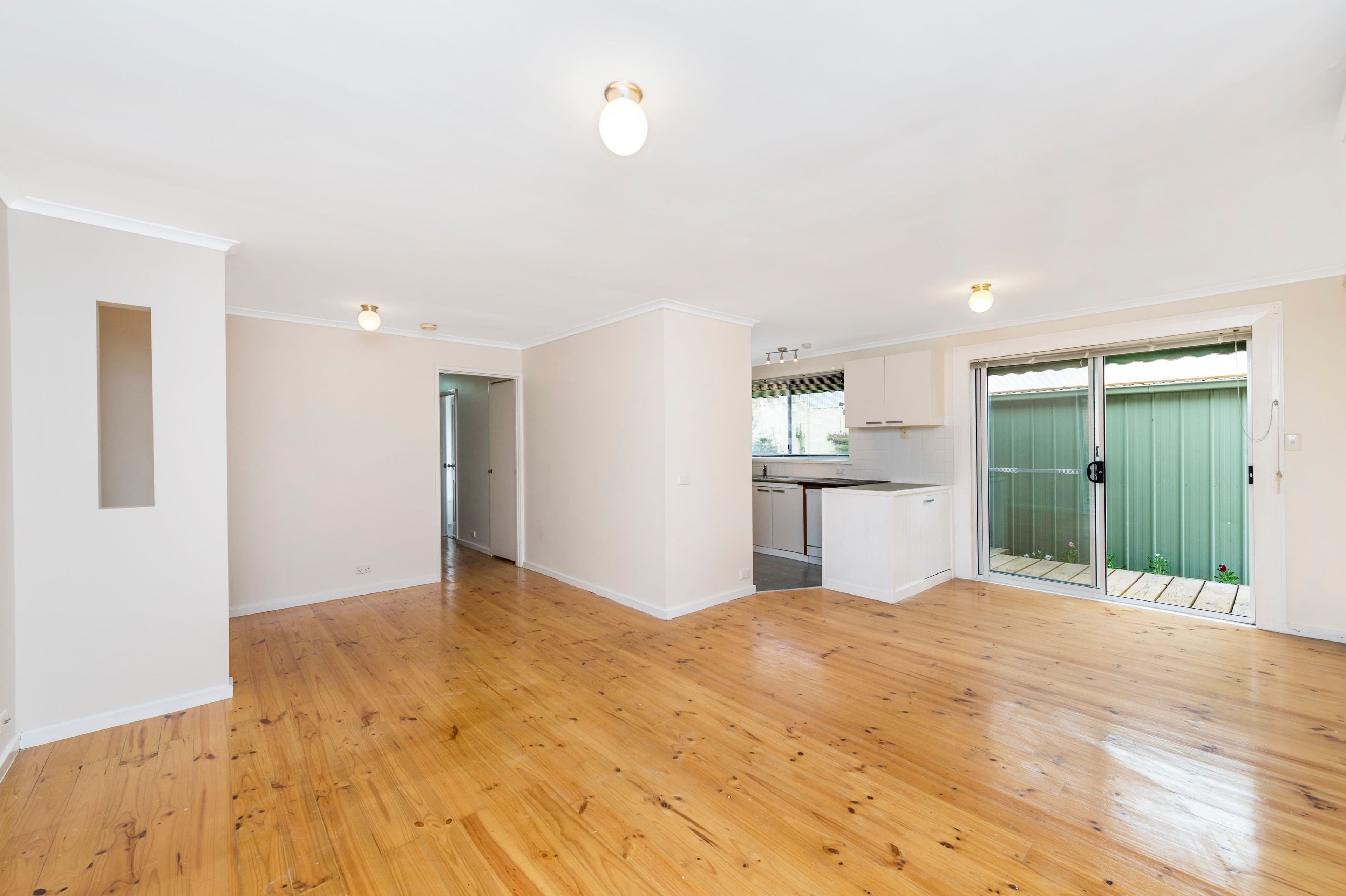 36 Candlebark Road, Queanbeyan NSW 2620, Queanbeyan - Thumbnail 4