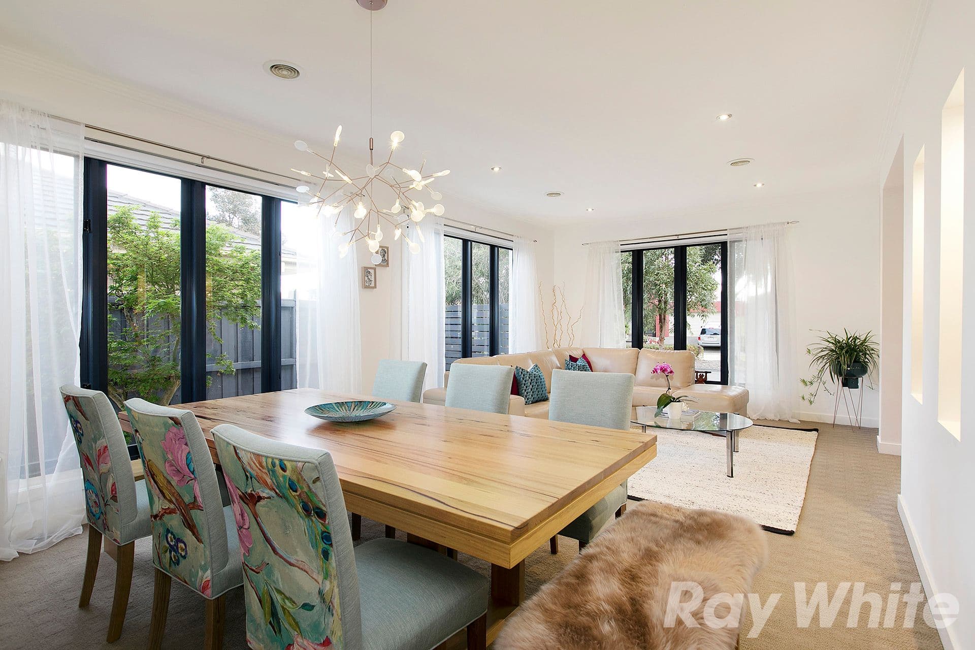 21 Island Point Avenue, Waterways VIC 3195, Waterways - Thumbnail 7