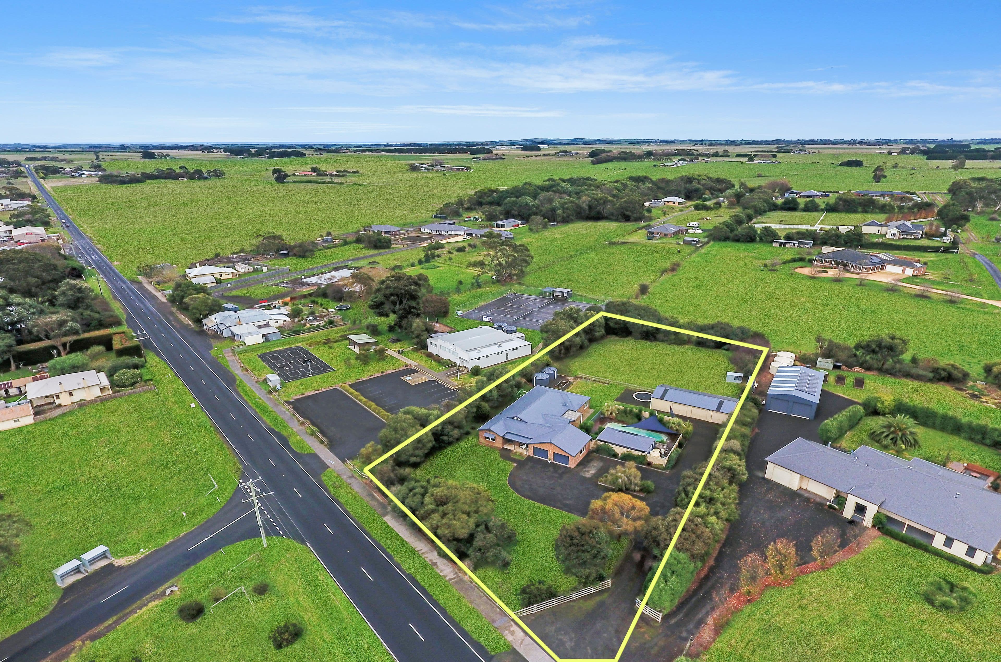 843 Warrnambool-Caramut Road, Mailors Flat VIC 3275, Mailors Flat - Thumbnail 2