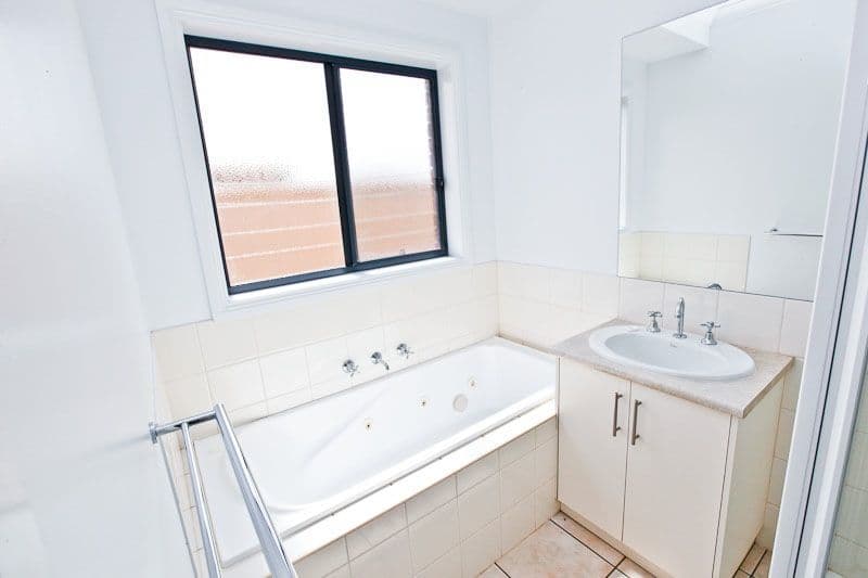 27 Wirraway Dv, MILDURA VIC 3500, Mildura - Thumbnail 3