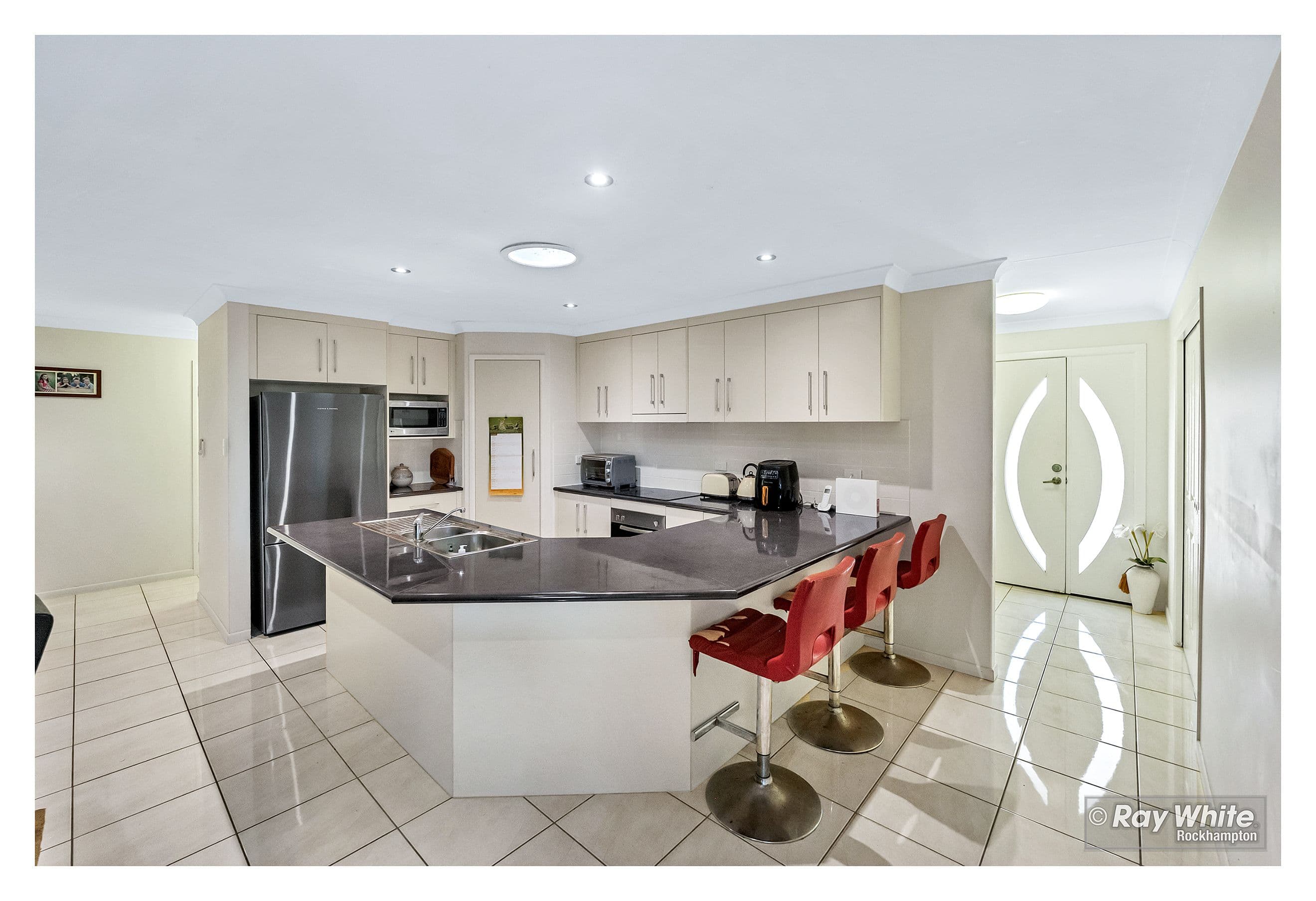 24 Ingram Drive, Gracemere QLD 4702, Gracemere - Thumbnail 4