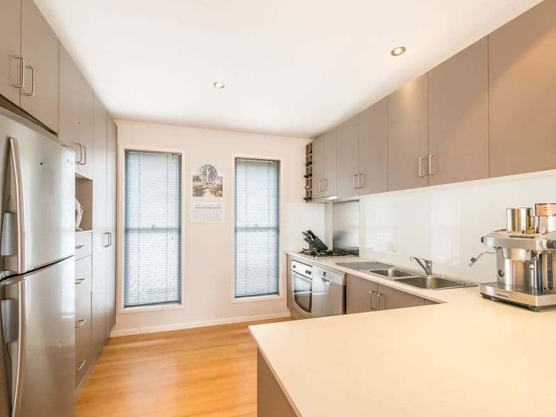 16 Lorimer Terrace, KELVIN GROVE QLD 4059, Kelvin Grove - Thumbnail 2