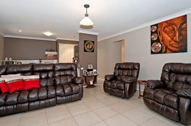 16 Jura Street, BRASSALL QLD 4305, Brassall - Thumbnail 3