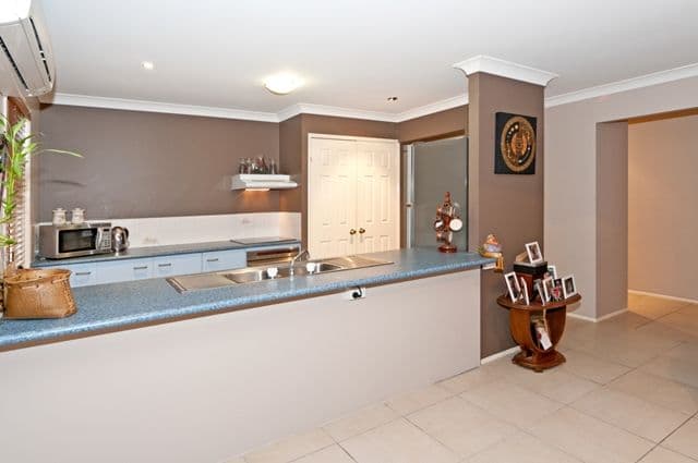 16 Jura Street, BRASSALL QLD 4305, Brassall - Thumbnail 5