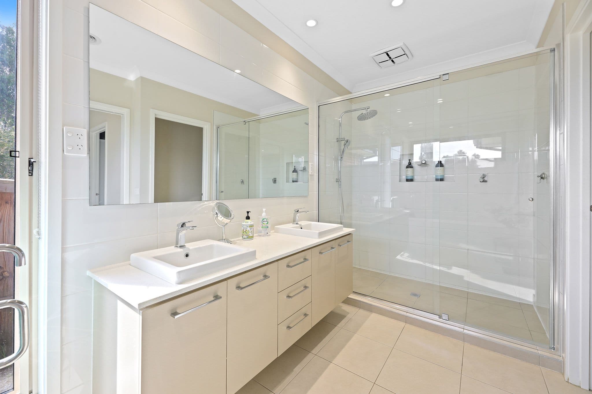 63 Jackson Drive, Drouin VIC 3818, Drouin - Thumbnail 8