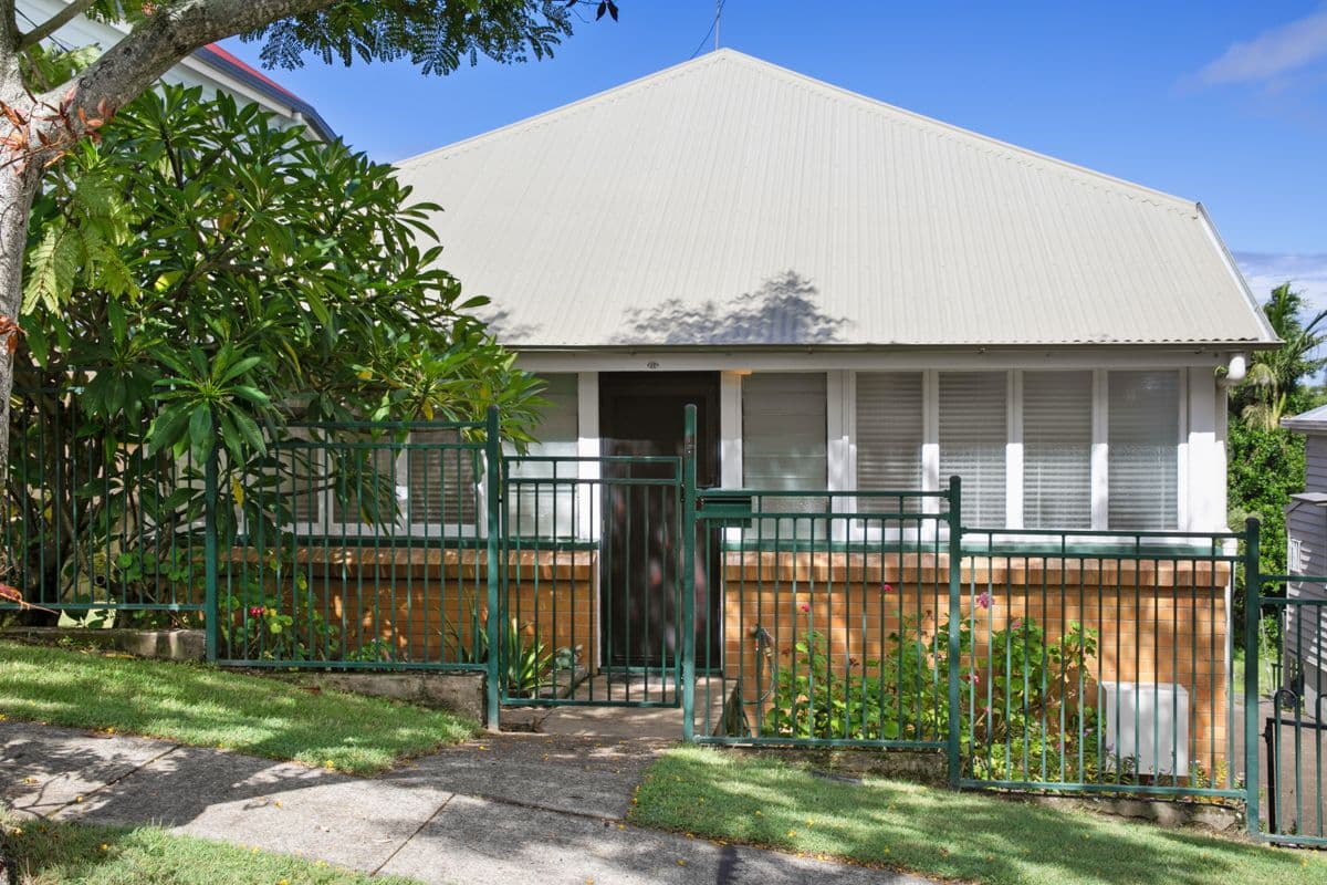 17 Louisa Street, Highgate Hill QLD 4101, Highgate Hill - Image 1