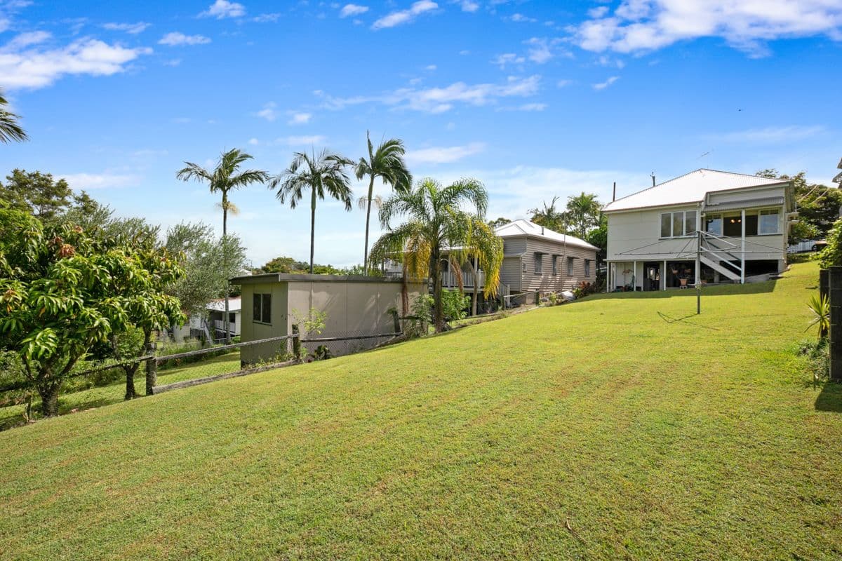 17 Louisa Street, Highgate Hill QLD 4101, Highgate Hill - Thumbnail 2