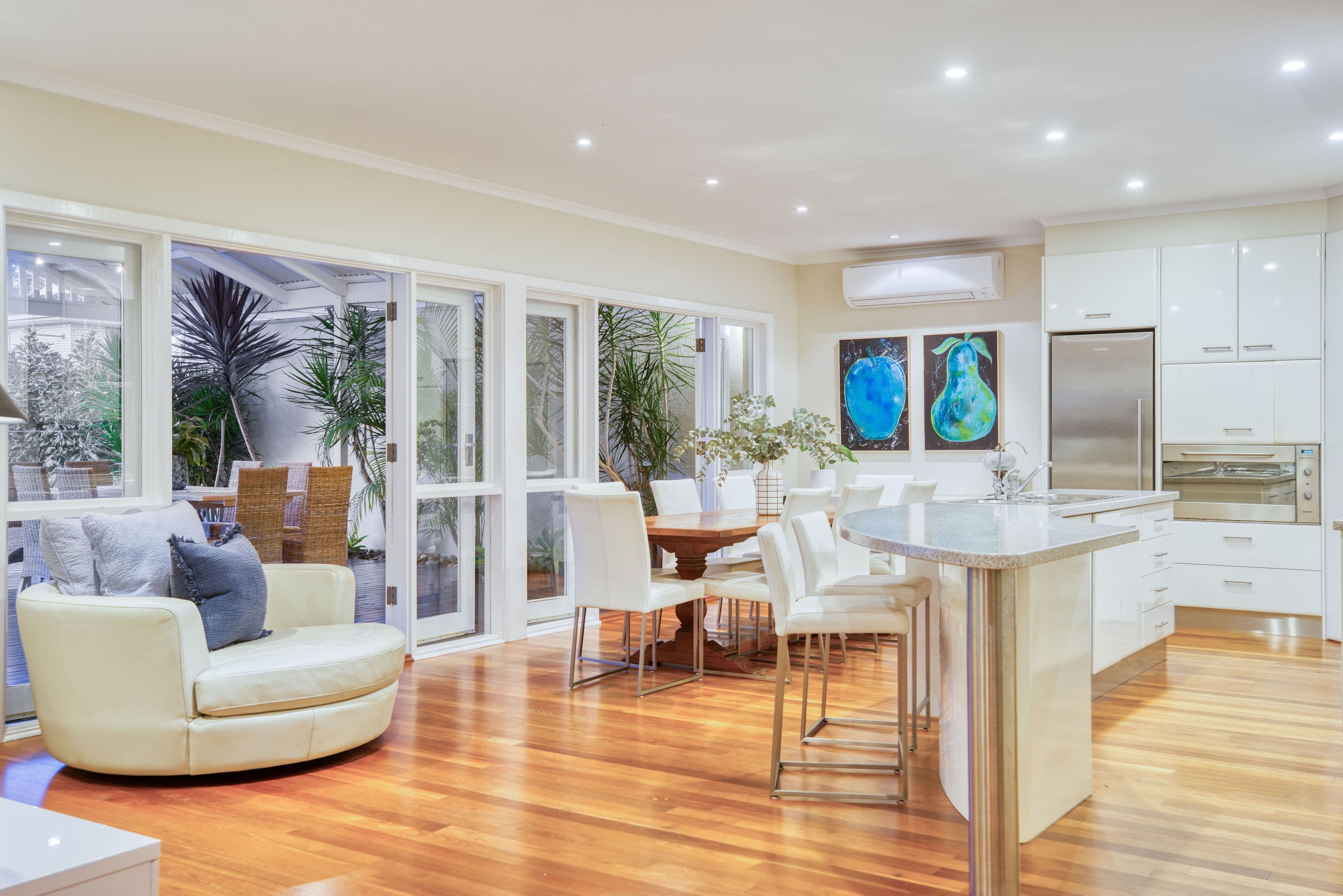 6 Sunningdale Avenue, Novar Gardens SA 5040, Novar Gardens - Thumbnail 4