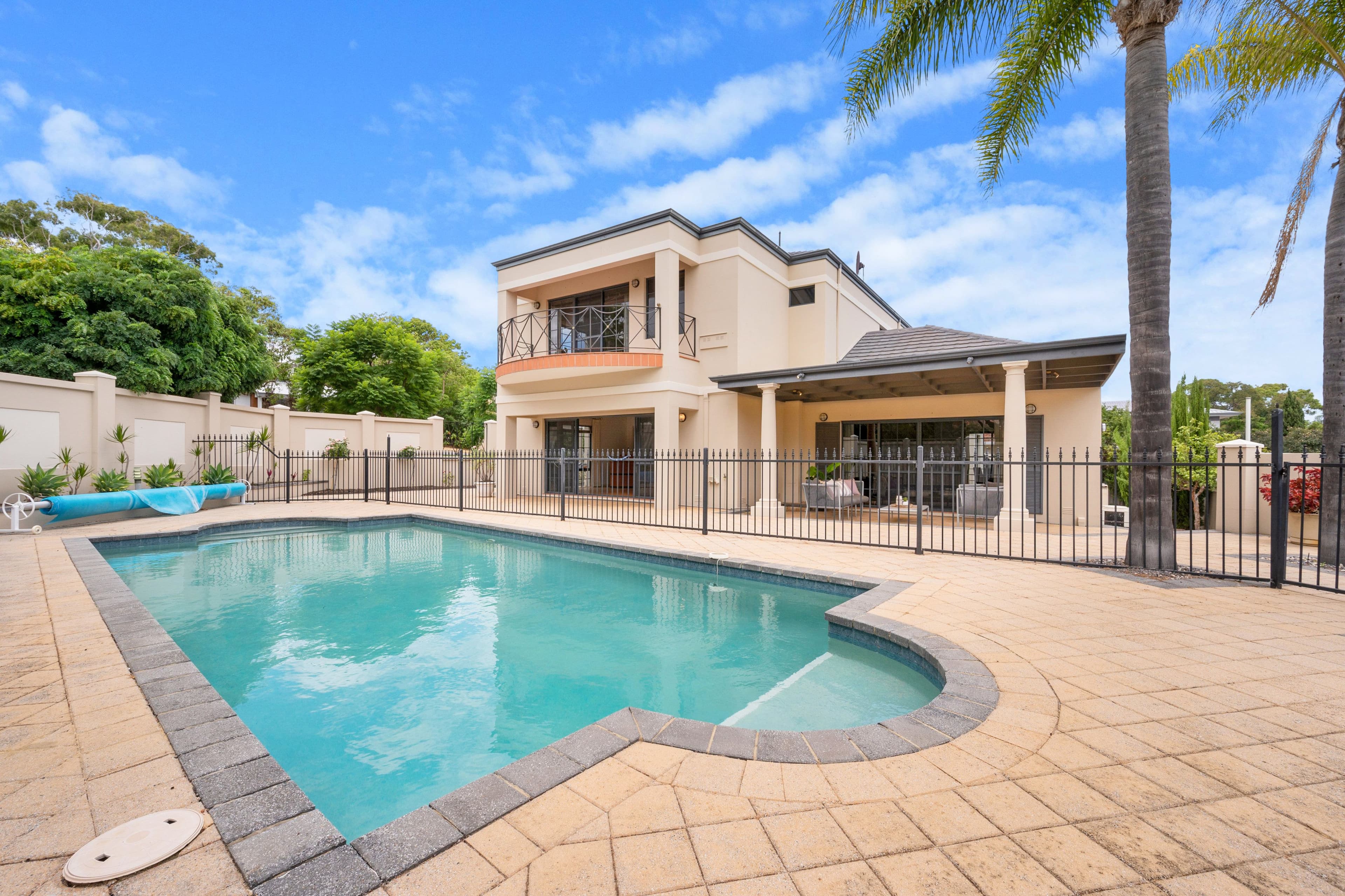 1 Davies Road, Dalkeith WA 6009, Dalkeith - Thumbnail 2