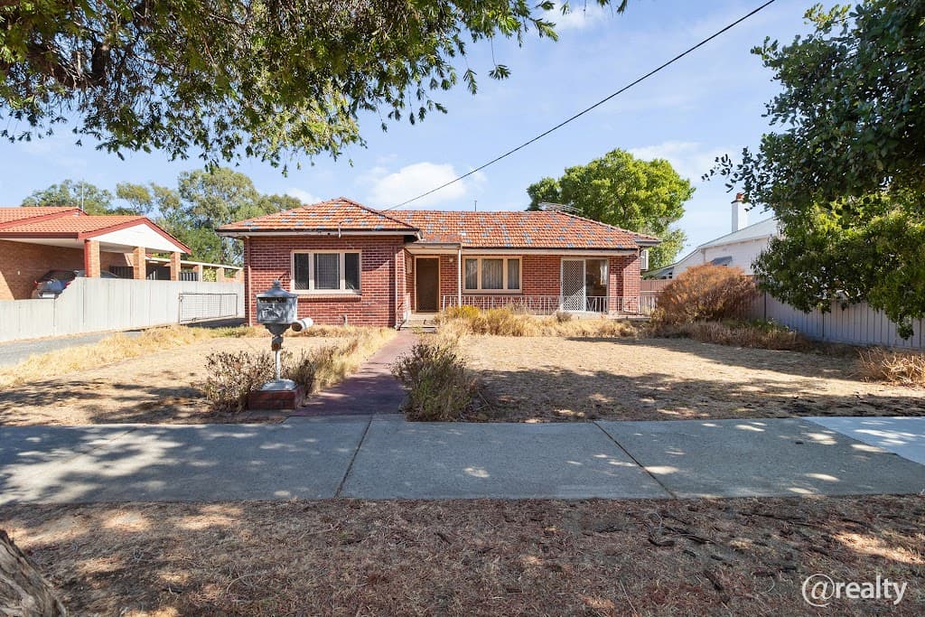 9 Holmesdale Road, Woodbridge, WA, 6056, Woodbridge - Thumbnail 2