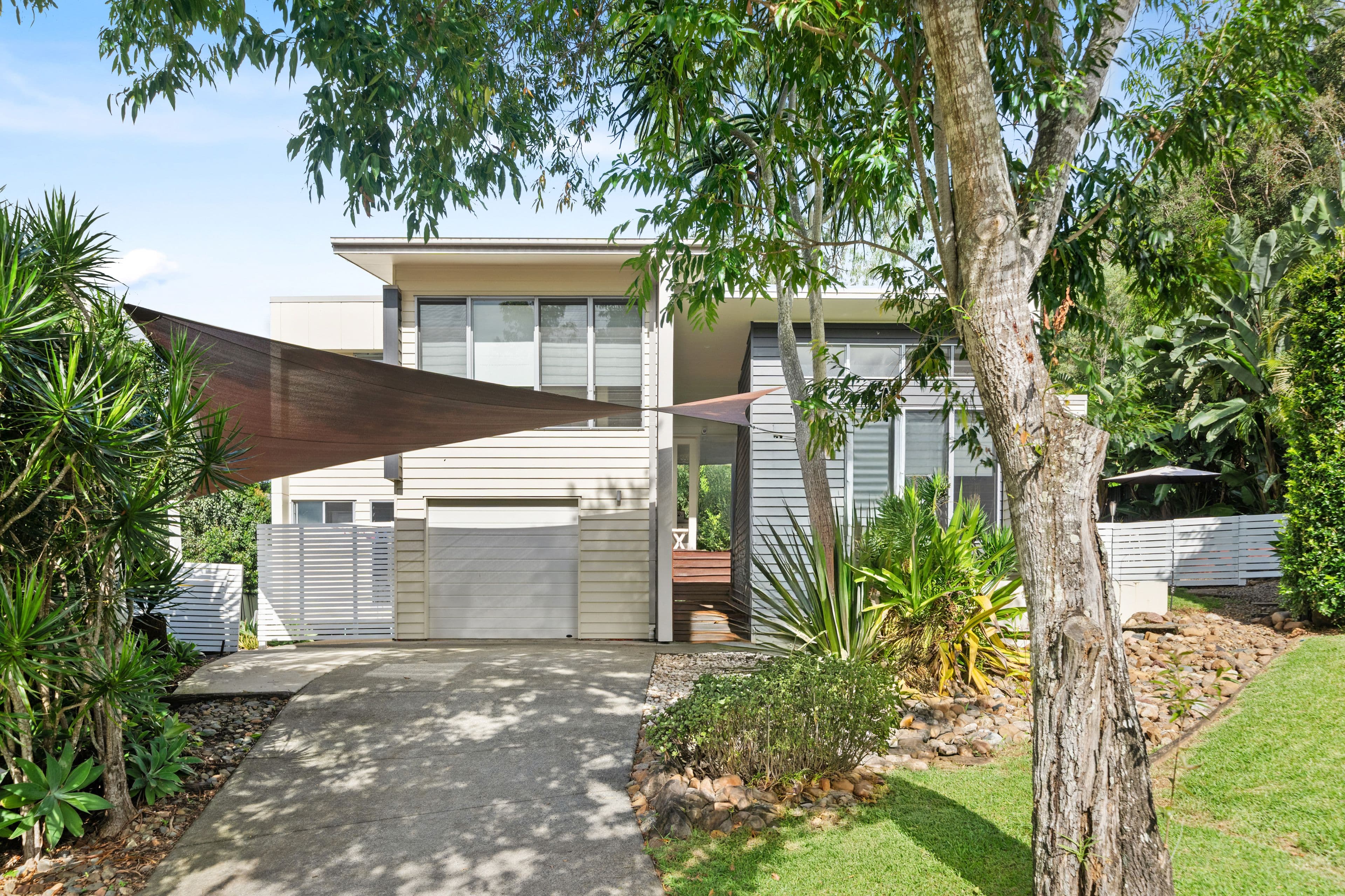 41 Cairngorm Street, Carrara QLD 4211, Carrara - Thumbnail 2