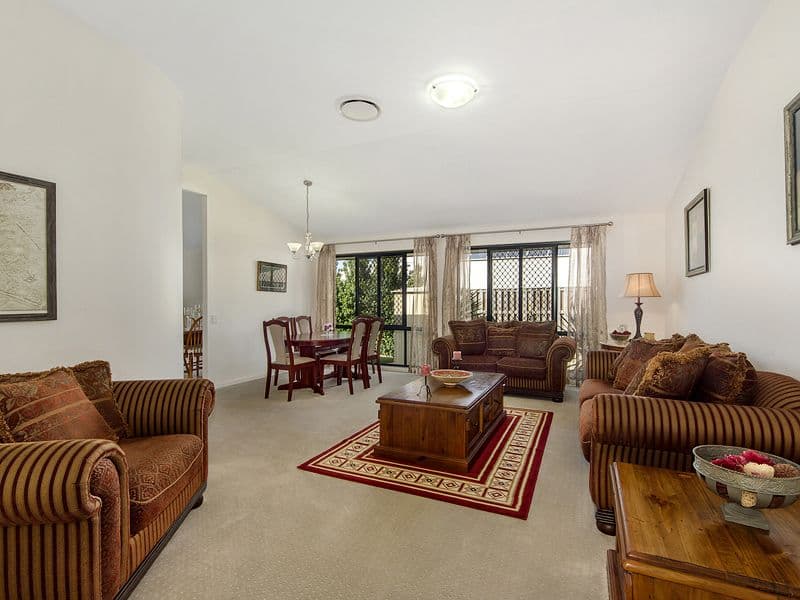 5 Saddle Back Street, Upper Coomera QLD 4209, Upper Coomera - Thumbnail 4