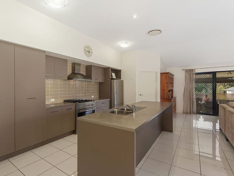 5 Saddle Back Street, Upper Coomera QLD 4209, Upper Coomera - Thumbnail 7