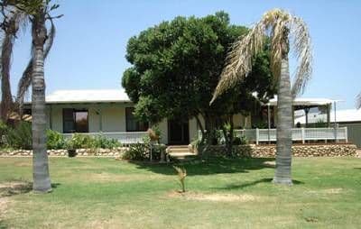 15 Pickering Drive, DONGARA WA 6525, Dongara - Image 1