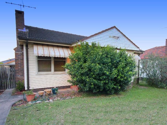 17 Ashby Avenue, YAGOONA NSW 2199, Yagoona - Image 1