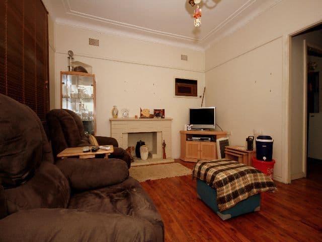 17 Ashby Avenue, YAGOONA NSW 2199, Yagoona - Thumbnail 2