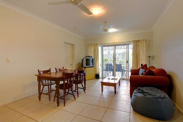 12-14 Martinez Avenue, WEST END QLD 4810, West End - Thumbnail 4