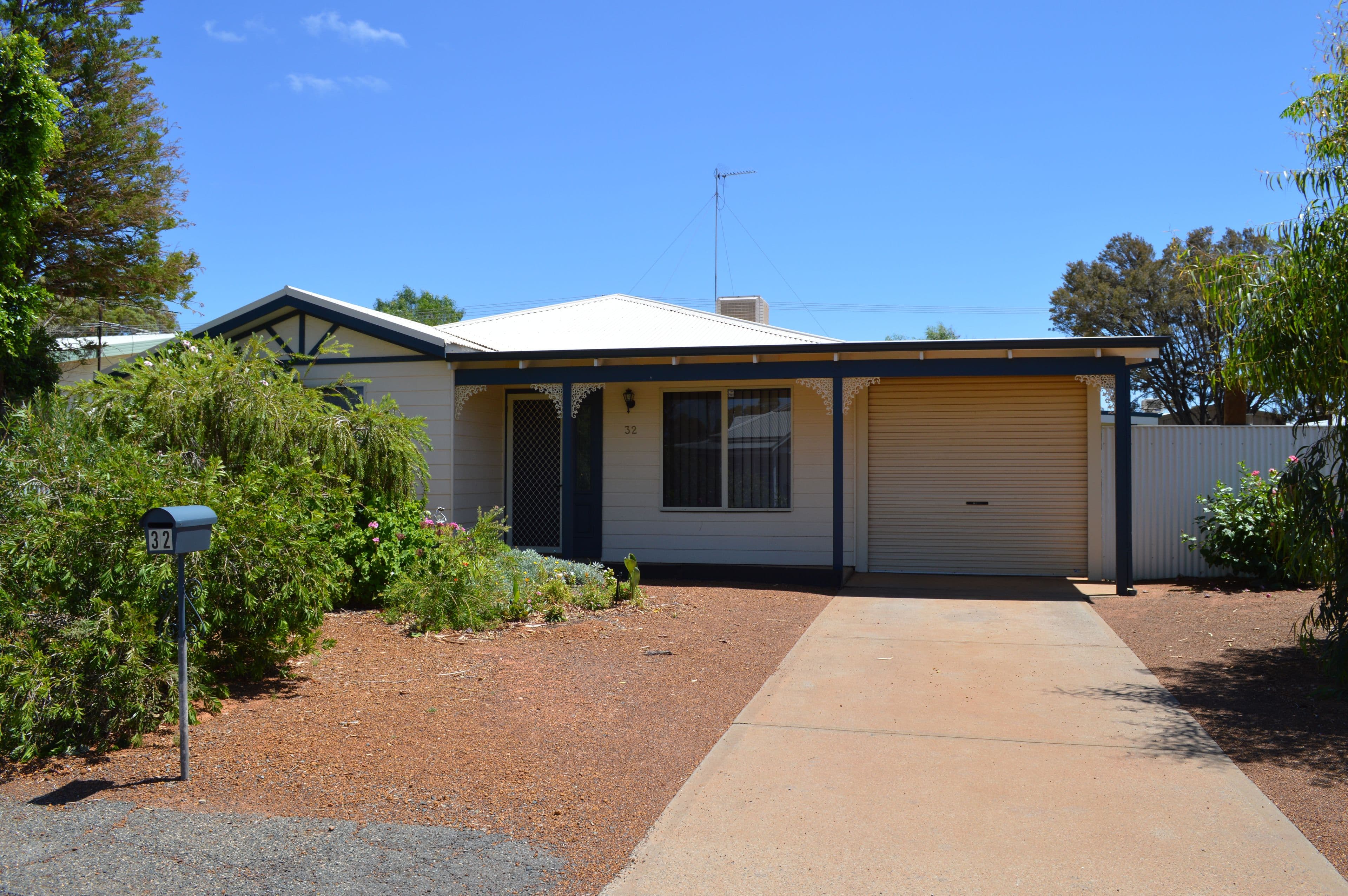 32 Everlasting Crescent, Kambalda West WA 6442, Kambalda West - Image 1