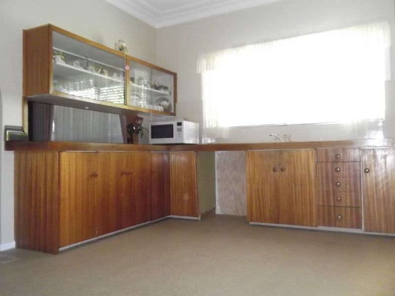 1 Chapman Street, COWRA NSW 2794, Cowra - Thumbnail 5
