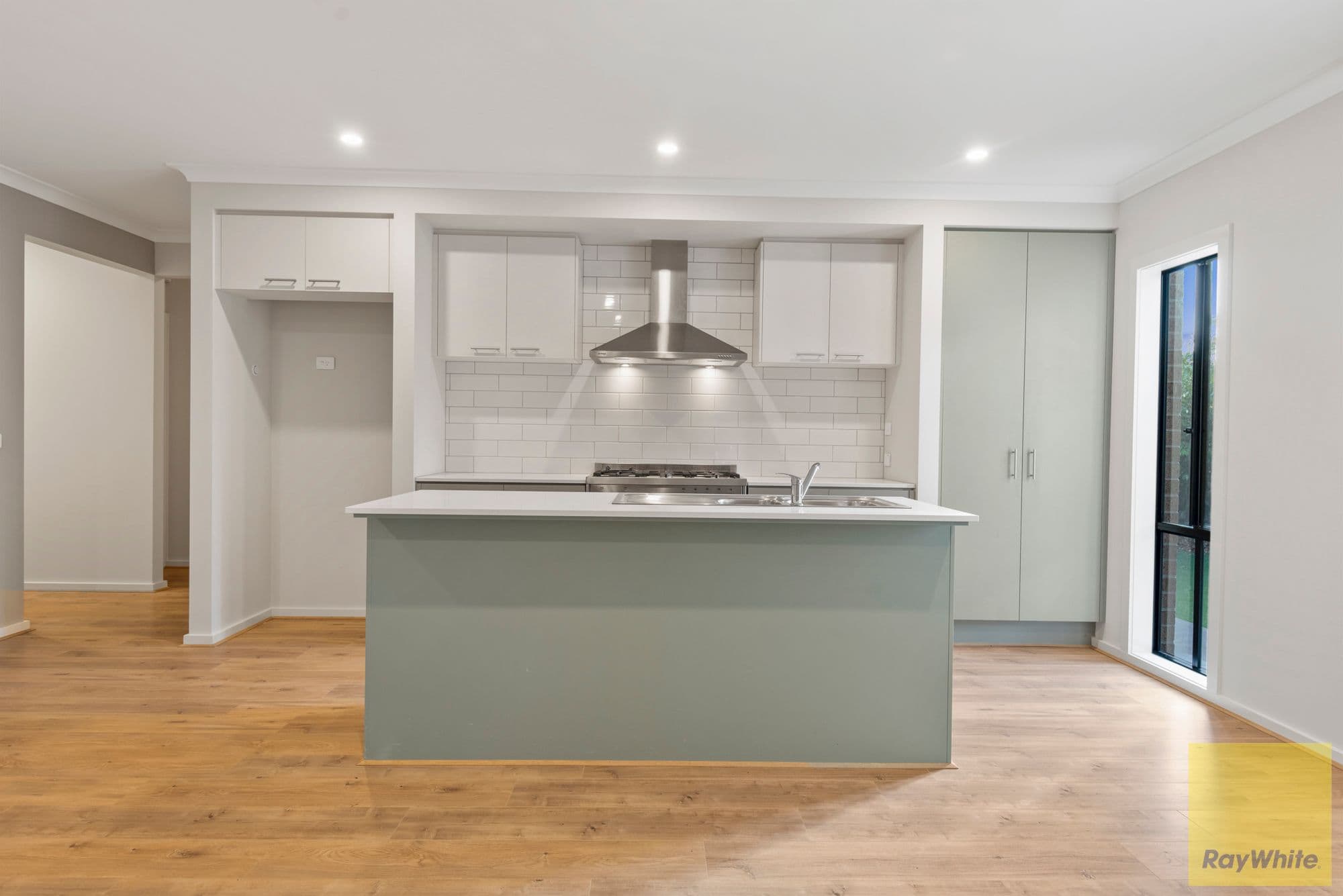 68 Smile Crescent, Wyndham Vale VIC 3024, Wyndham Vale - Thumbnail 6