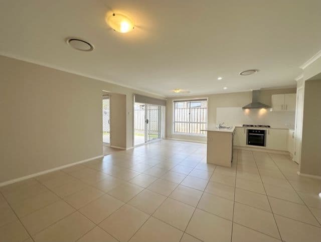 13 Mountain Street, CHISHOLM NSW 2322, Chisholm - Thumbnail 5