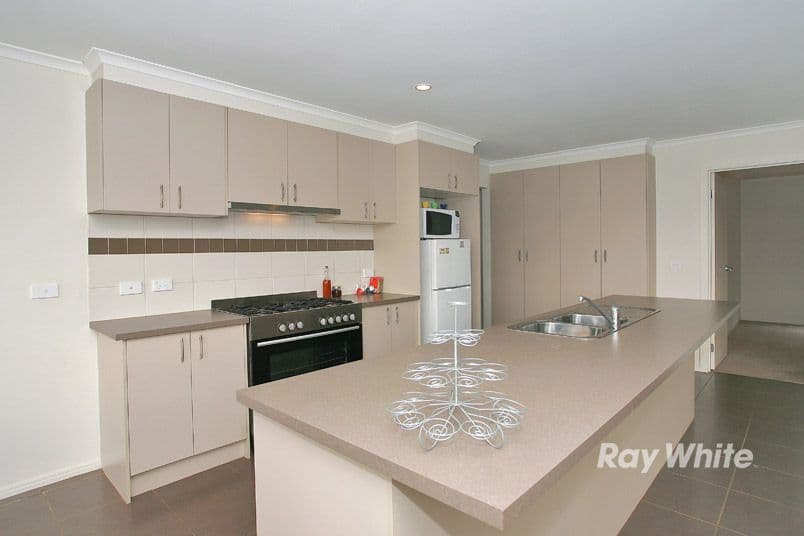 15 Mineral Court, DROUIN VIC 3818, Drouin - Thumbnail 8