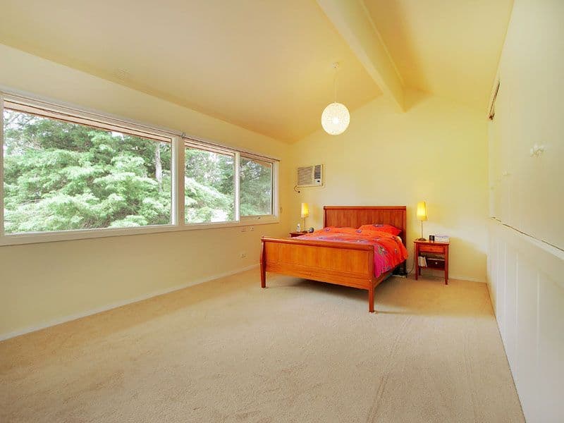 16 Fairway Drive, DINGLEY VILLAGE VIC 3172, Dingley Village - Thumbnail 5