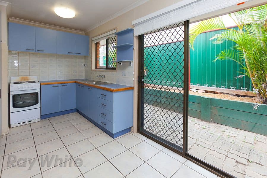 179 Redbank Plains Road, BELLBIRD PARK QLD 4300, Bellbird Park - Thumbnail 3