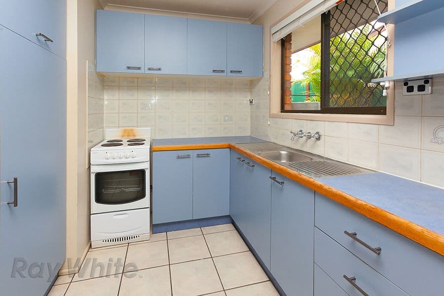 179 Redbank Plains Road, BELLBIRD PARK QLD 4300, Bellbird Park - Thumbnail 4
