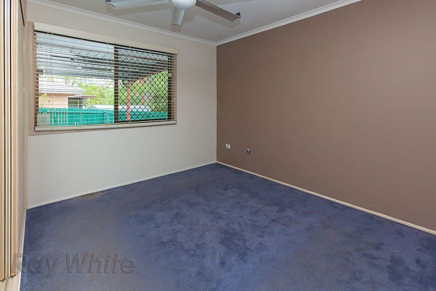 179 Redbank Plains Road, BELLBIRD PARK QLD 4300, Bellbird Park - Thumbnail 5