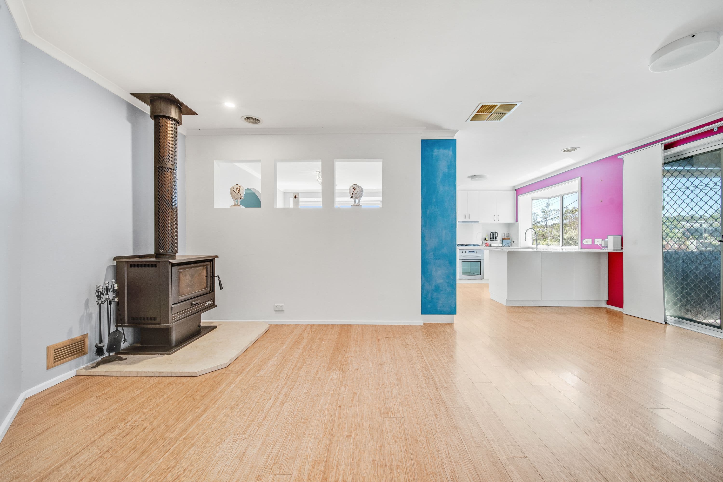 33 Lawrence Crescent, Kambah ACT 2902, Kambah - Thumbnail 5