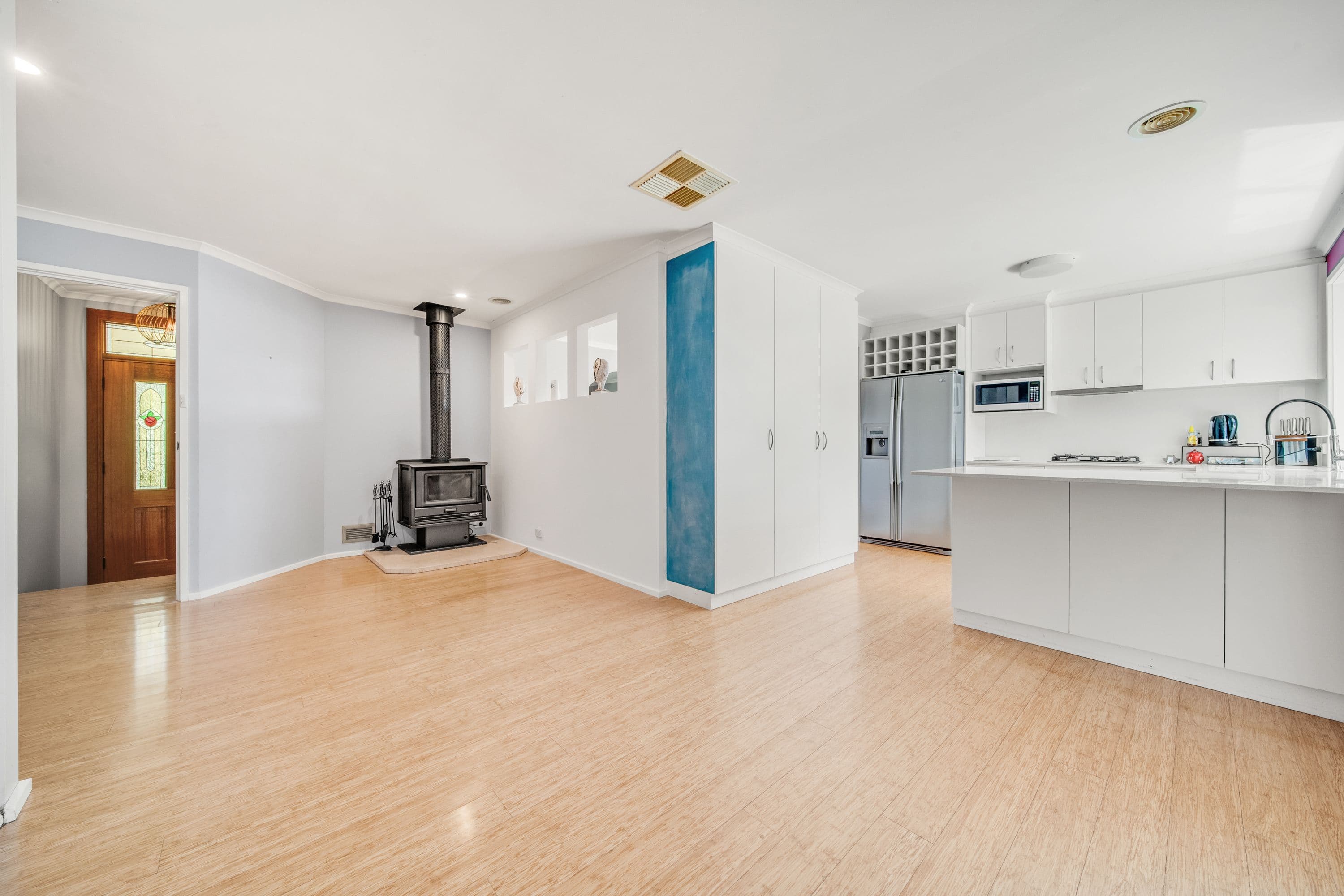 33 Lawrence Crescent, Kambah ACT 2902, Kambah - Thumbnail 6