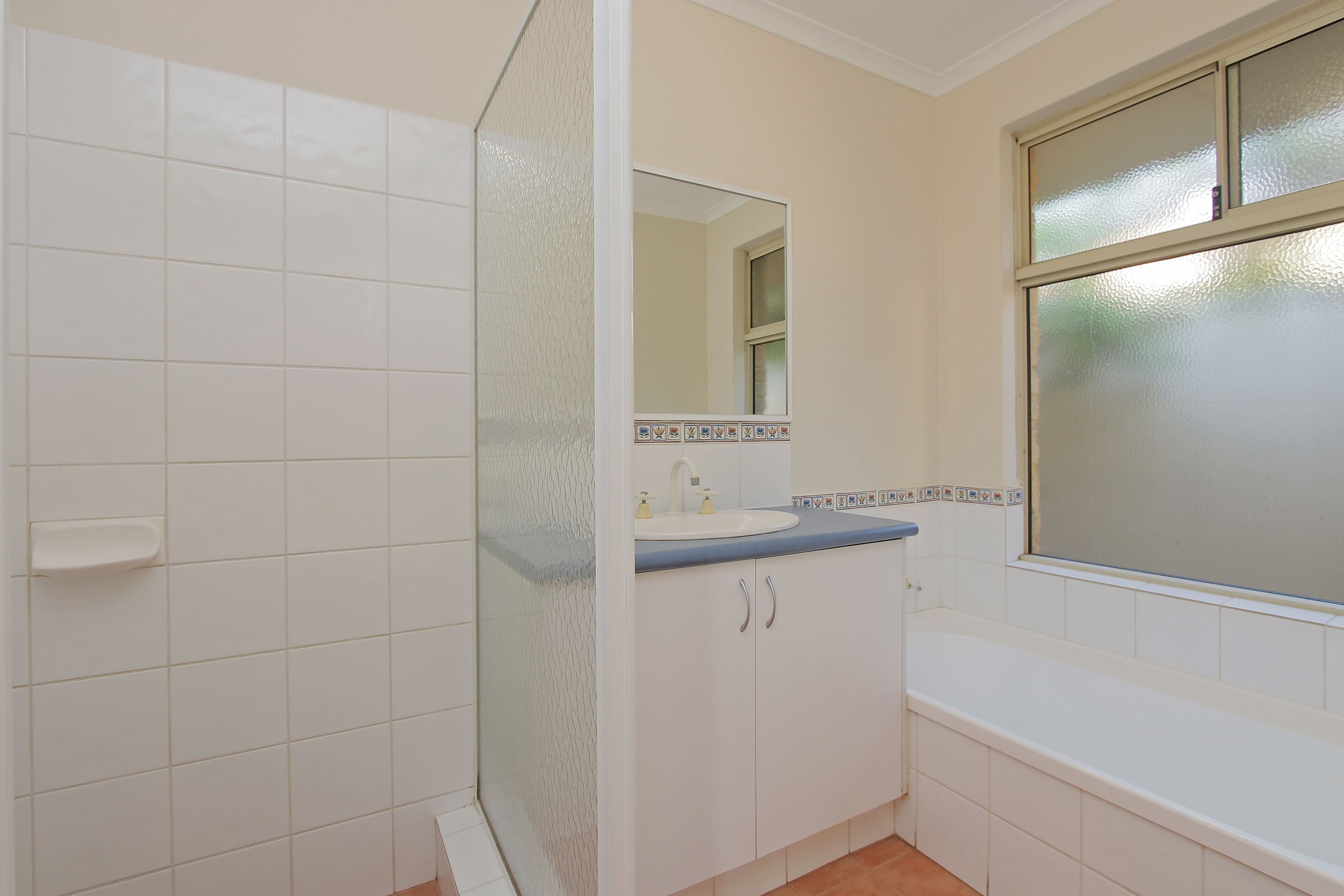 35 Whitlock Road, East Cannington WA 6107, East Cannington - Thumbnail 2